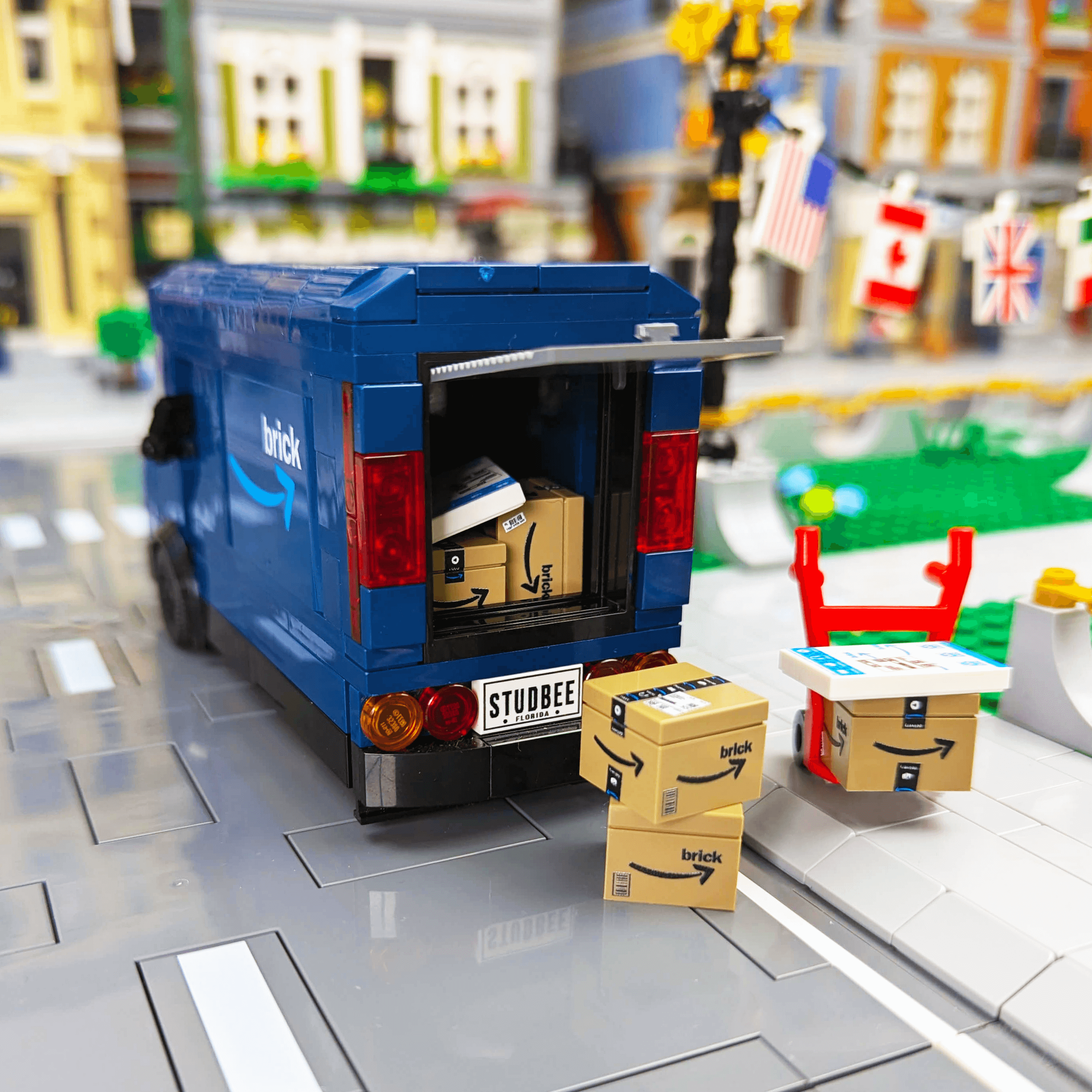 Amazing Delivery Van - Truck - Custom Printed Set - Made Using LEGO® Parts